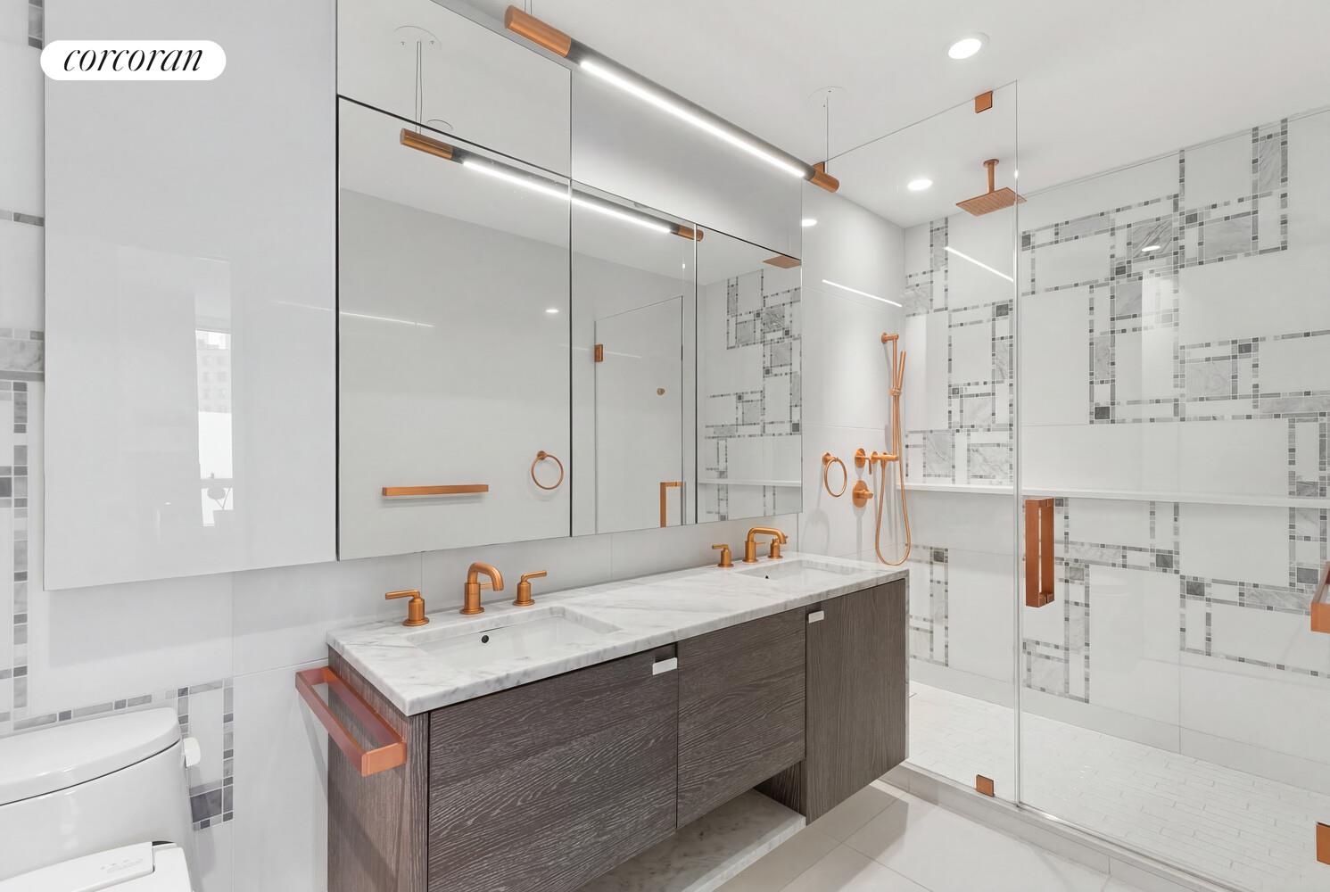 #6 photo, Brooklyn, ব্রুকলিন Downtown Brooklyn , NY 11201