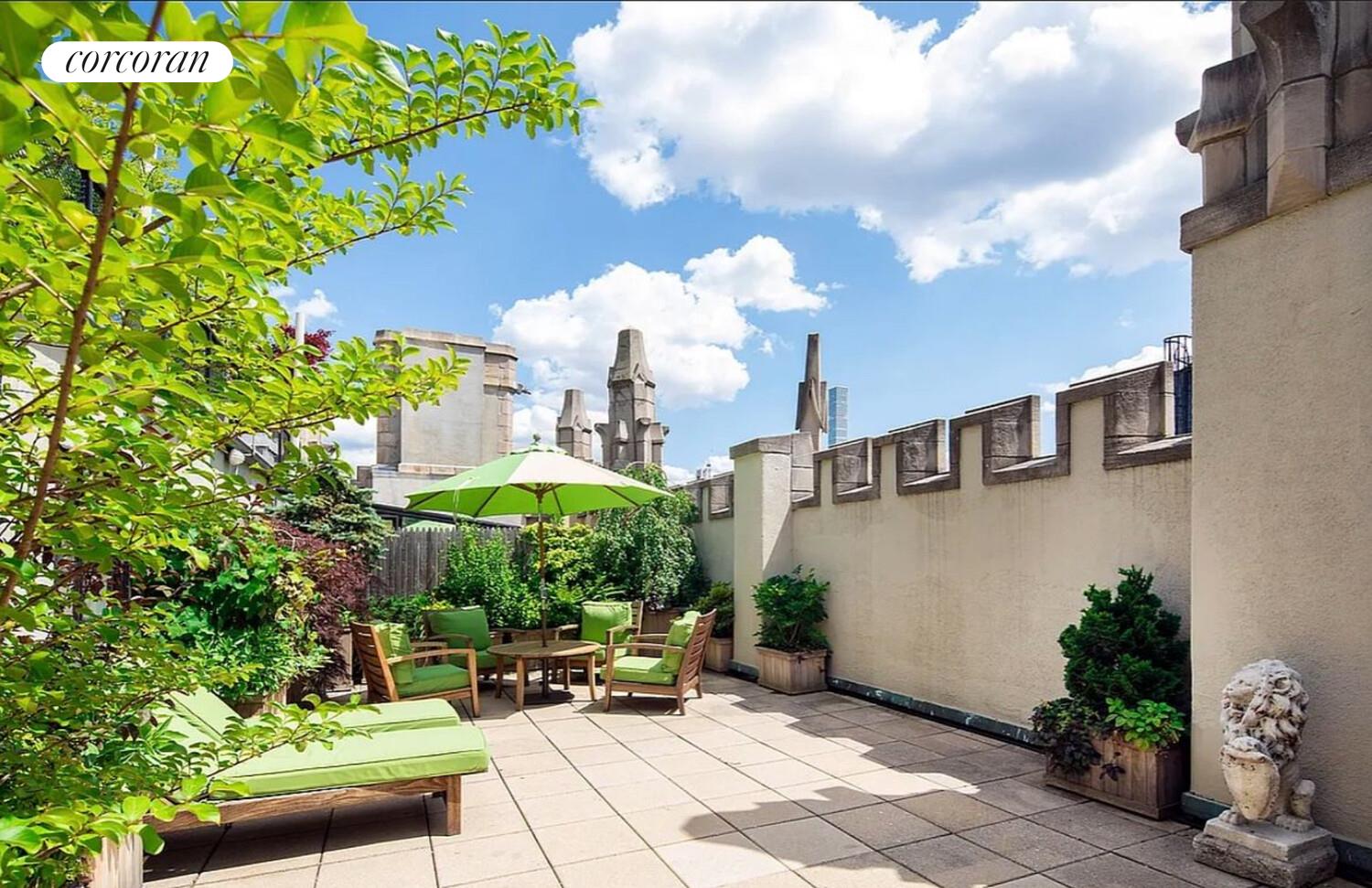 #20 photo, 1 W 67TH Street, 맨해튼 Lincoln Square , NY 10023