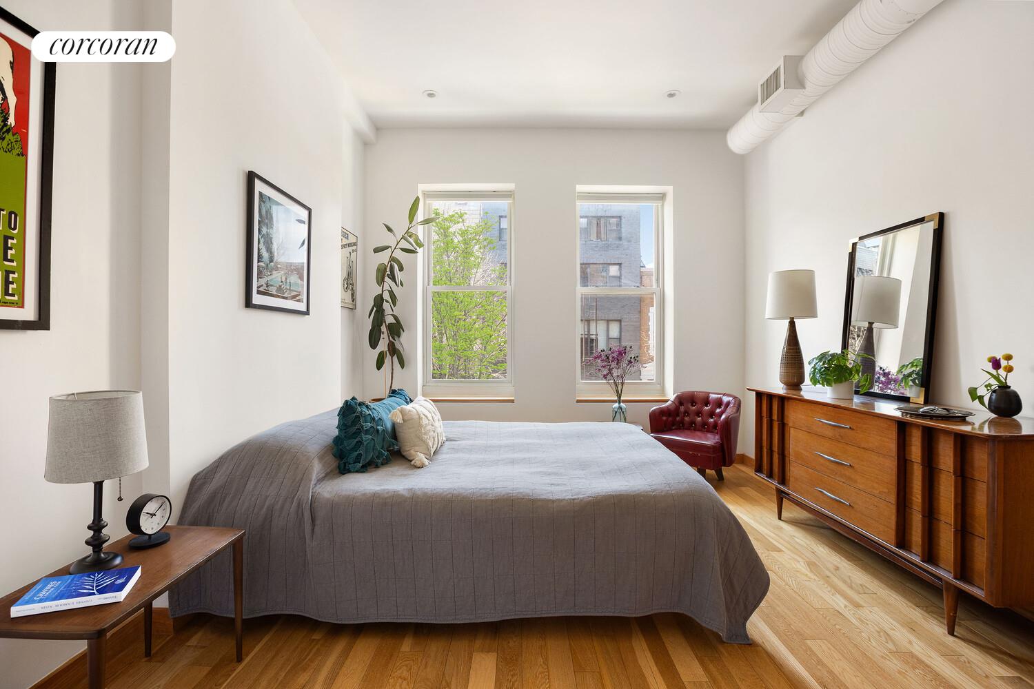 #4 photo, 794 HART Street, ব্রুকলিন Bushwick , NY 11237