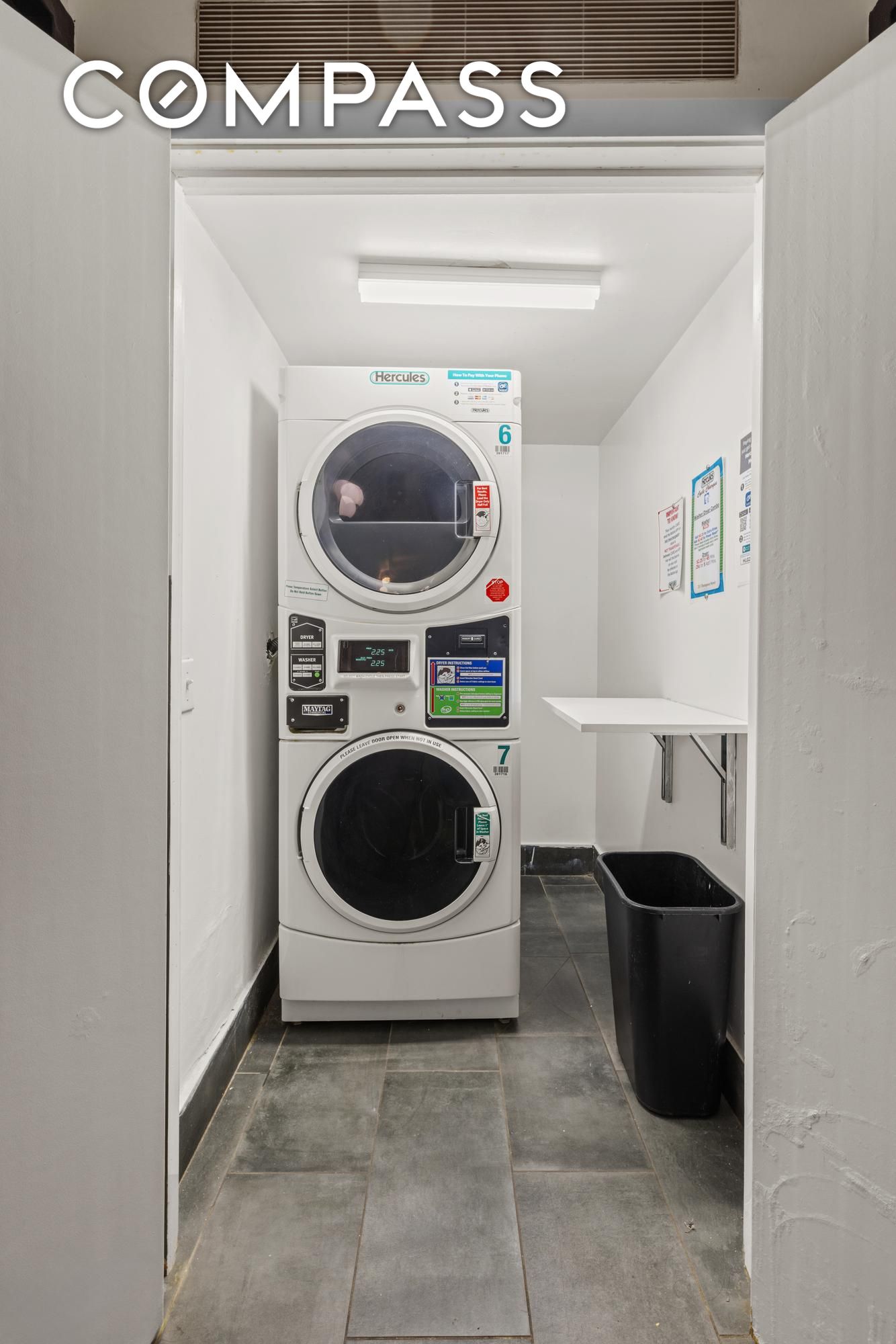 #10 photo, 211 Thompson Street, ম্যানহাটন Greenwich Village , NY 10012