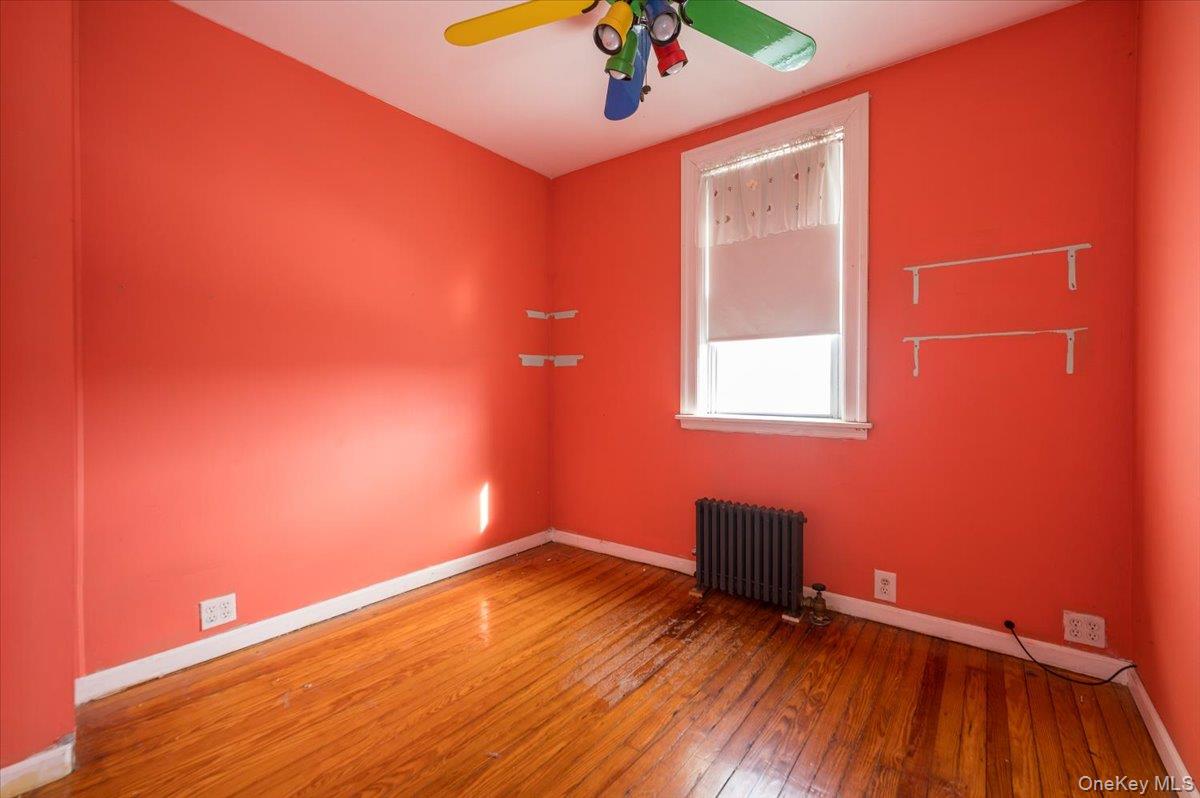 #19 photo, 836 Edison Avenue, Bronx , NY 10465