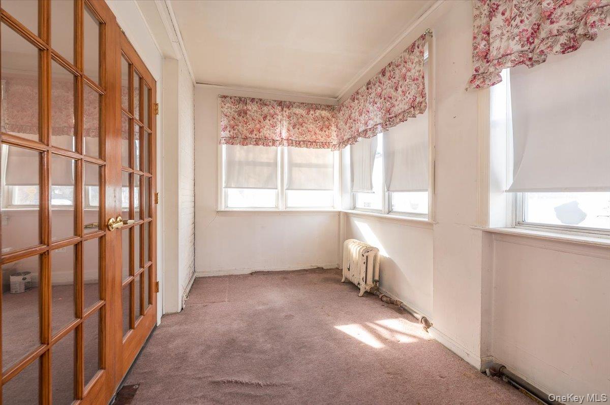 #4 photo, 836 Edison Avenue, Bronx , NY 10465