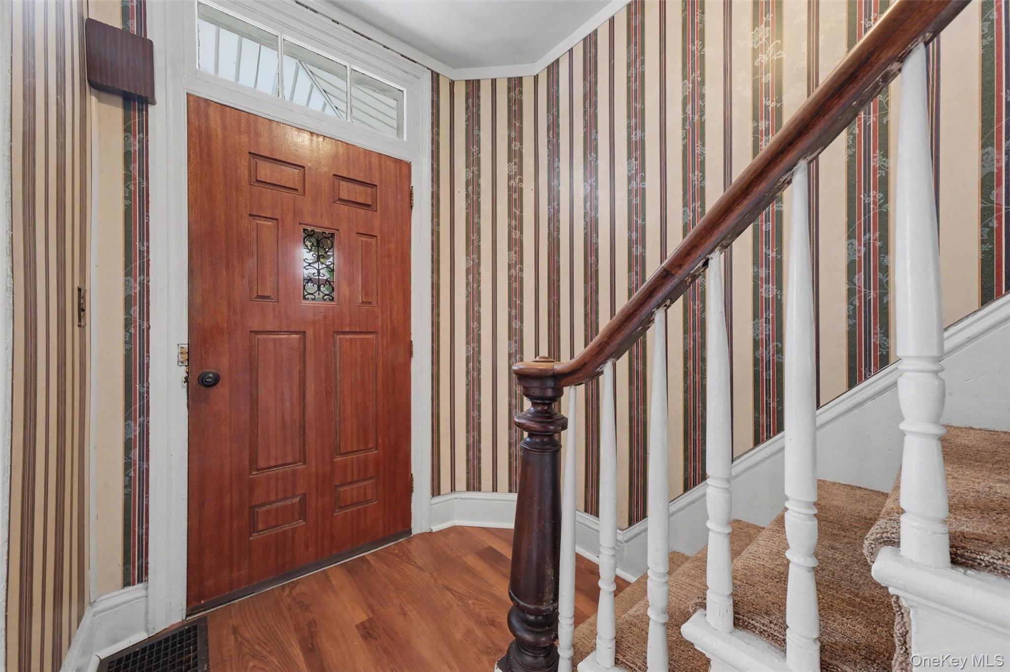 #4 photo, 18 Center Street, Beacon , NY 12508