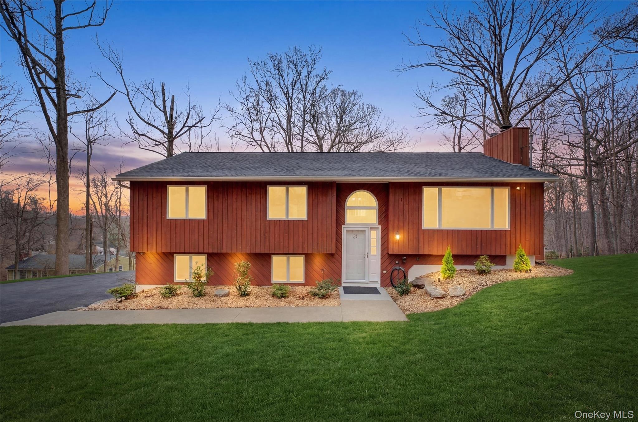 #1 photo, 27 Narcissus Drive, Mahopac , NY 10541