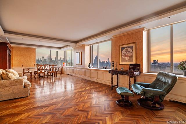 #1 photo, 360 E 88th Street, New York (Manhattan) , NY 10128