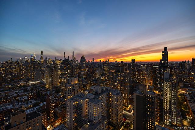 #20 photo, 360 E 88th Street, New York (Manhattan) , NY 10128