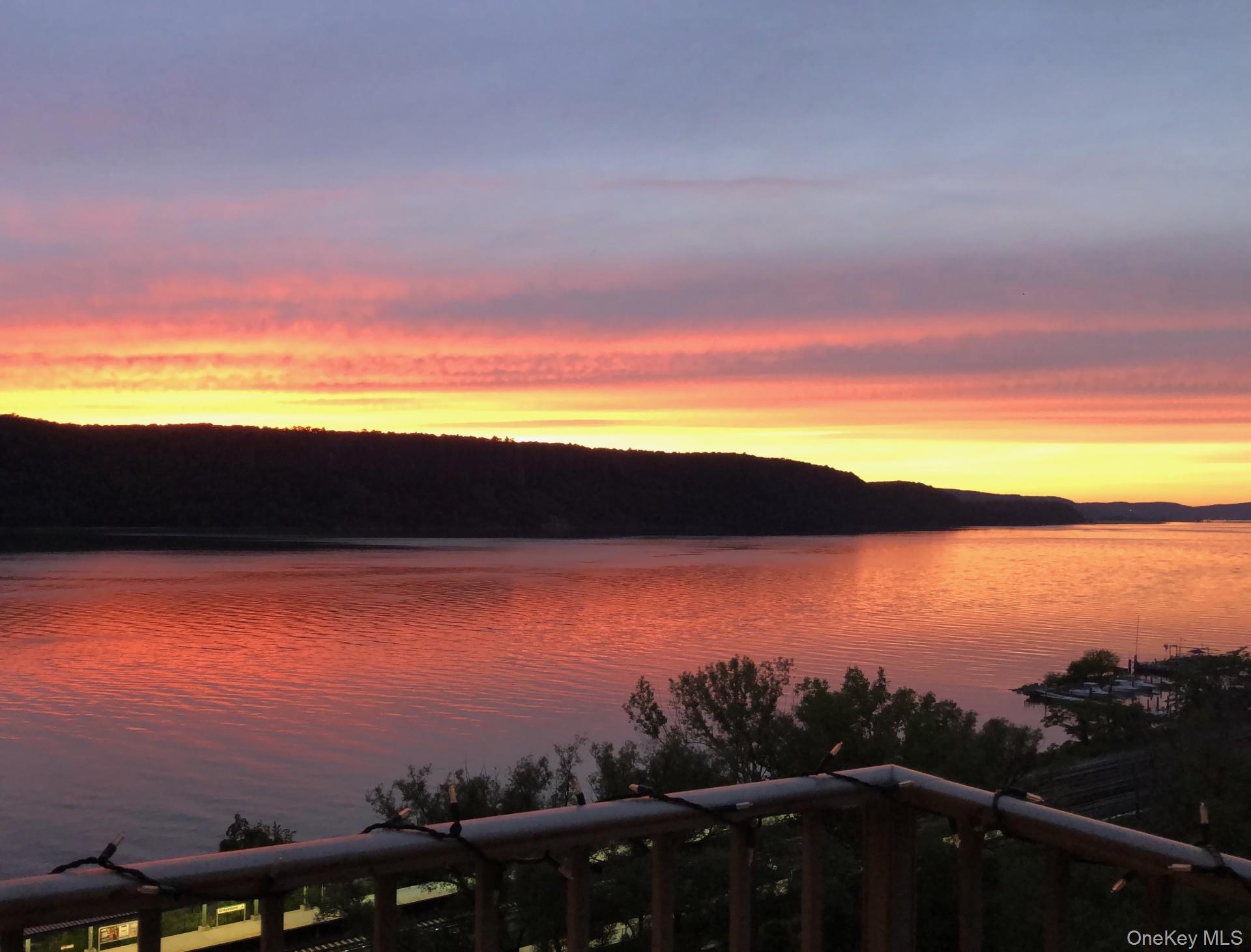 #18 photo, 1085 Warburton, Yonkers , NY 10701