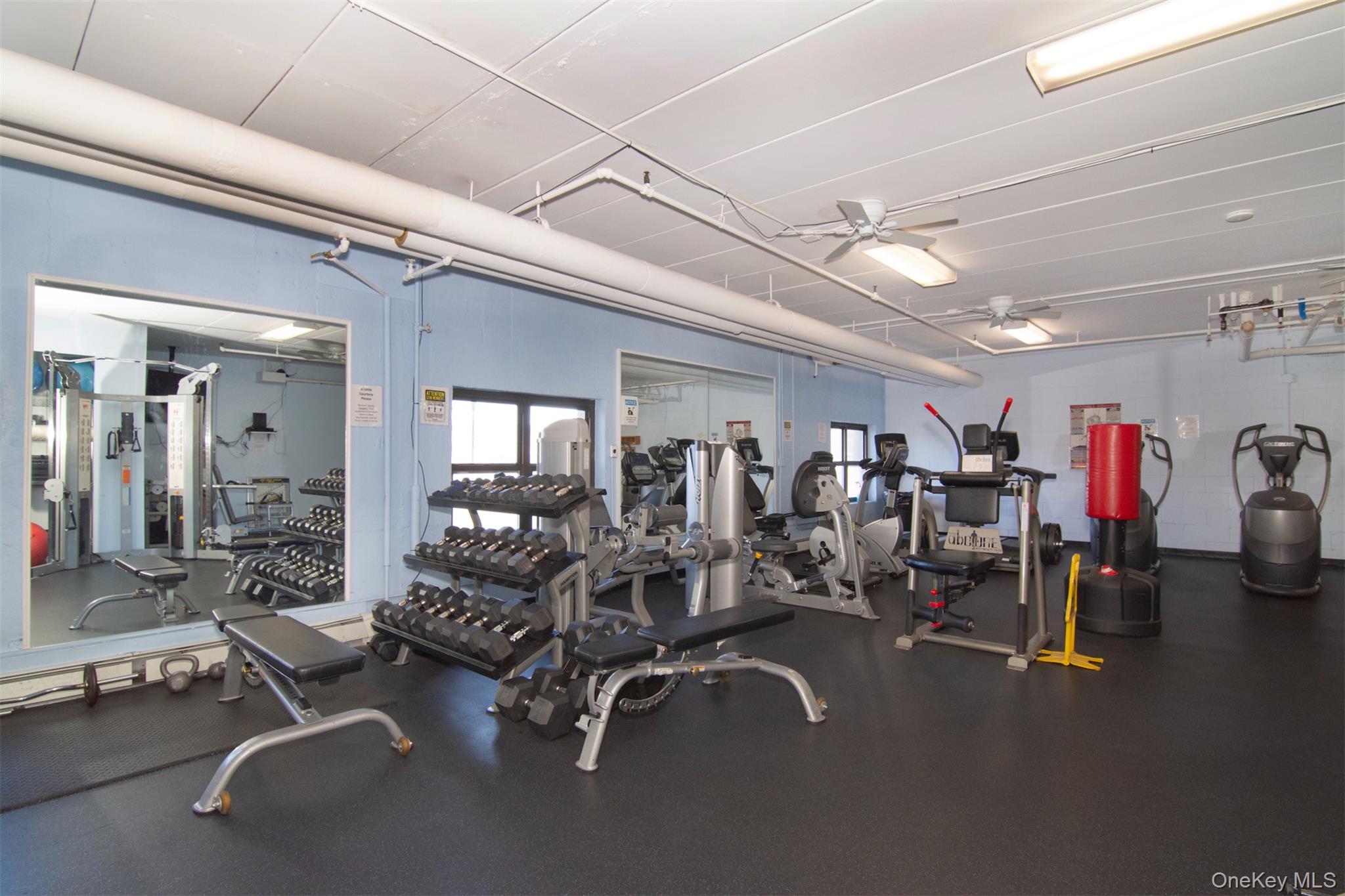 #20 photo, 1085 Warburton, Yonkers , NY 10701