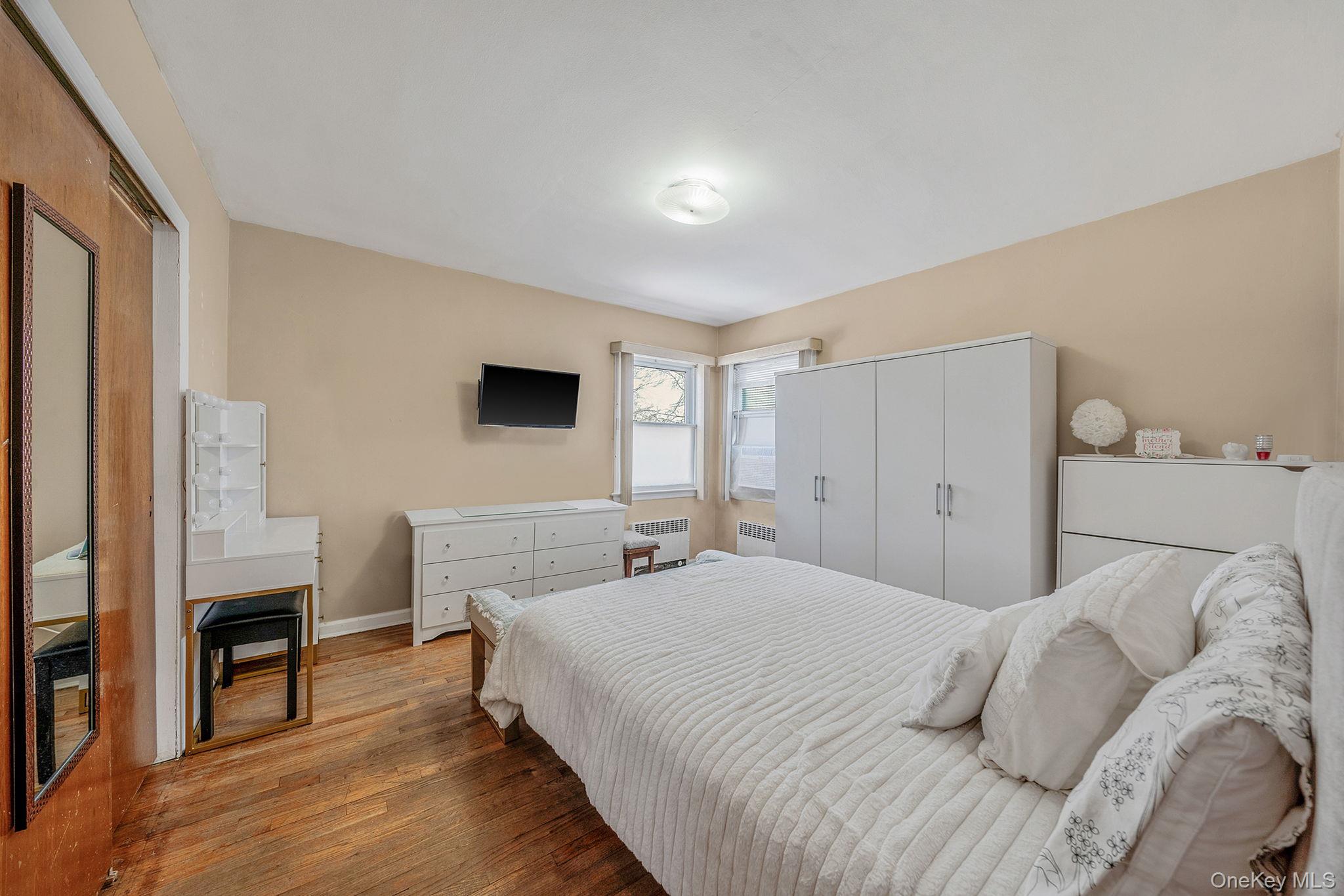 #17 photo, 12615 133rd Avenue, South Ozone Park , NY 11420