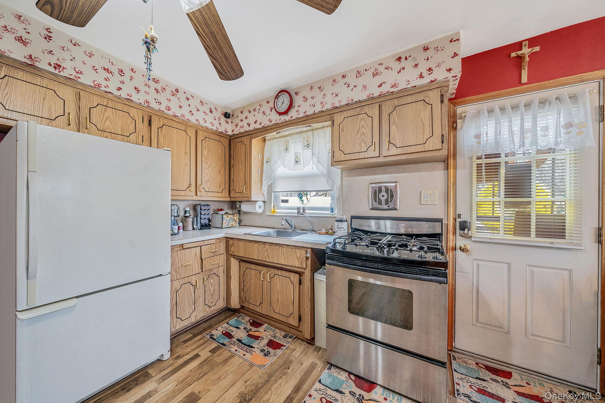 #18 photo, 12615 133rd Avenue, South Ozone Park , NY 11420