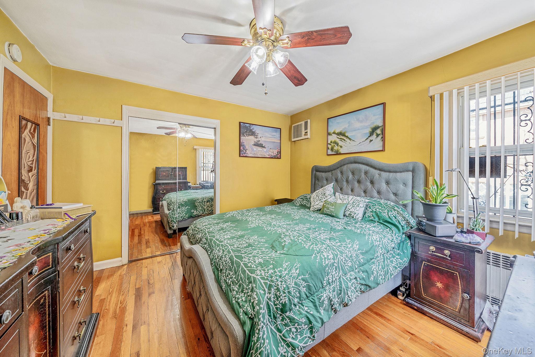 #5 photo, 12615 133rd Avenue, South Ozone Park , NY 11420