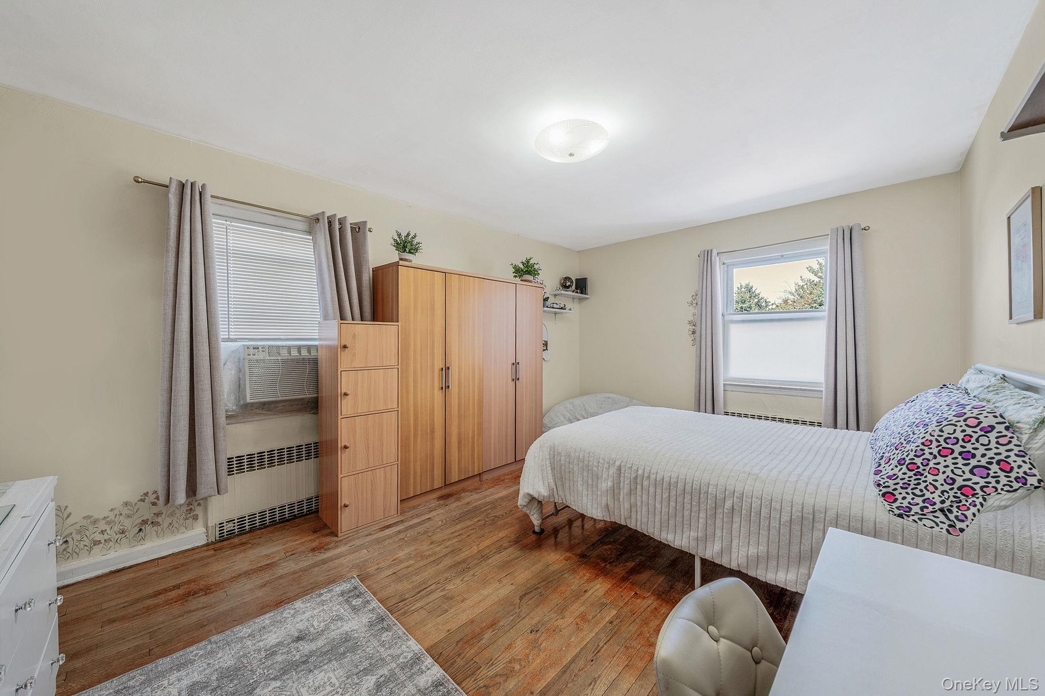 #7 photo, 12615 133rd Avenue, South Ozone Park , NY 11420