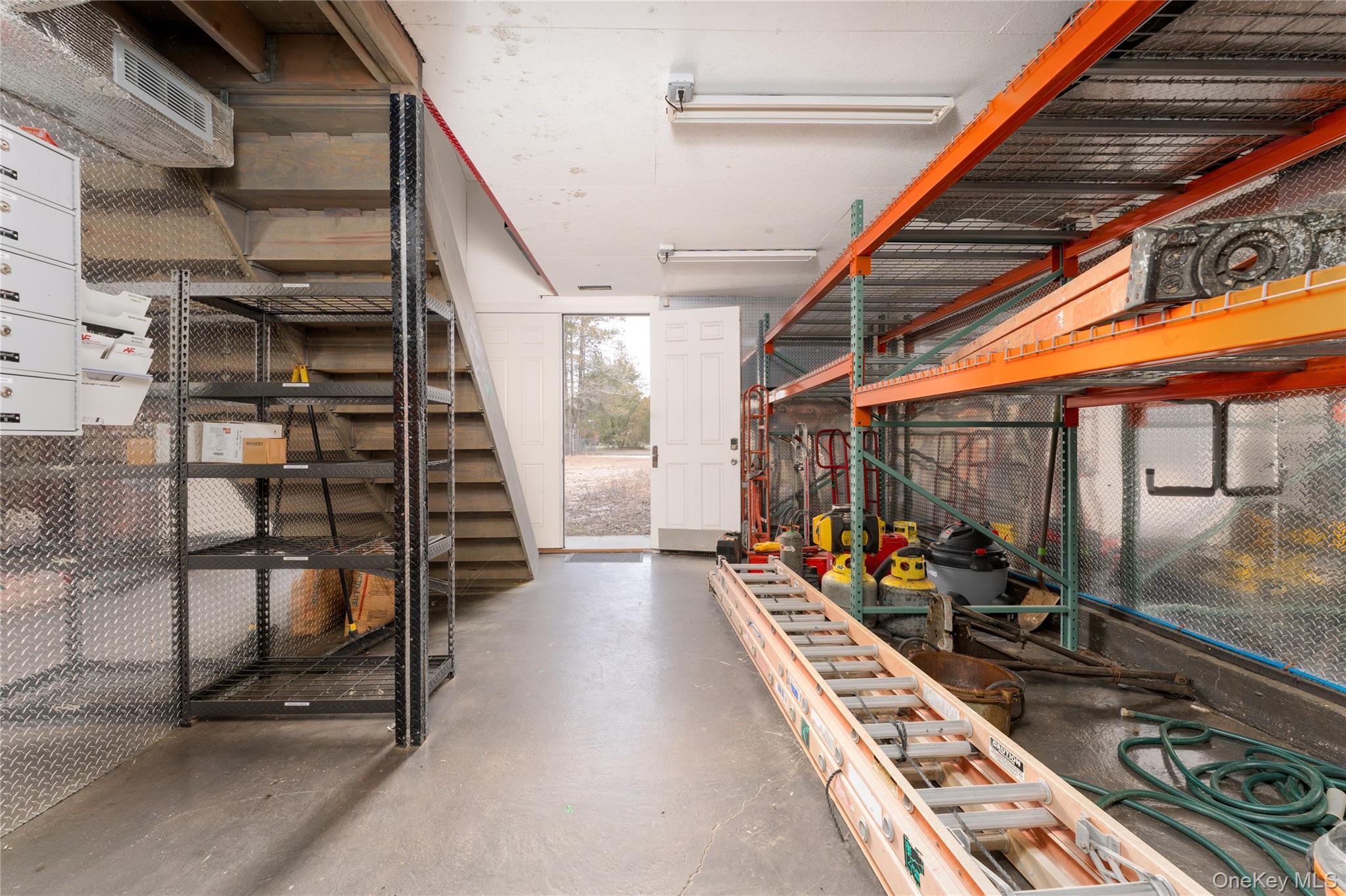 #15 photo, 1161 W Main Street, সাফোক কাউন্টি Riverhead , NY 11901