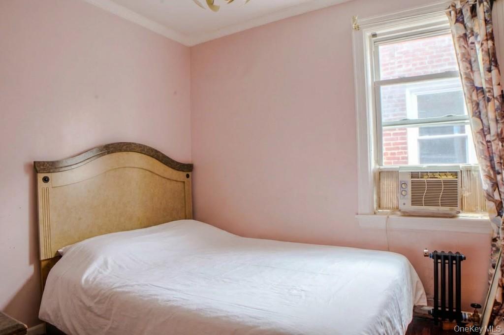 #10 photo, 114-24 117th Street, कुईंस South Ozone Park , NY 11420