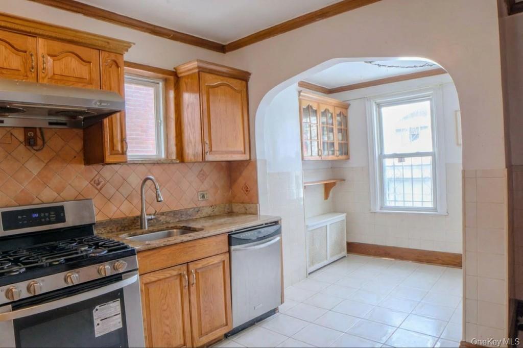 #9 photo, 114-24 117th Street, कुईंस South Ozone Park , NY 11420