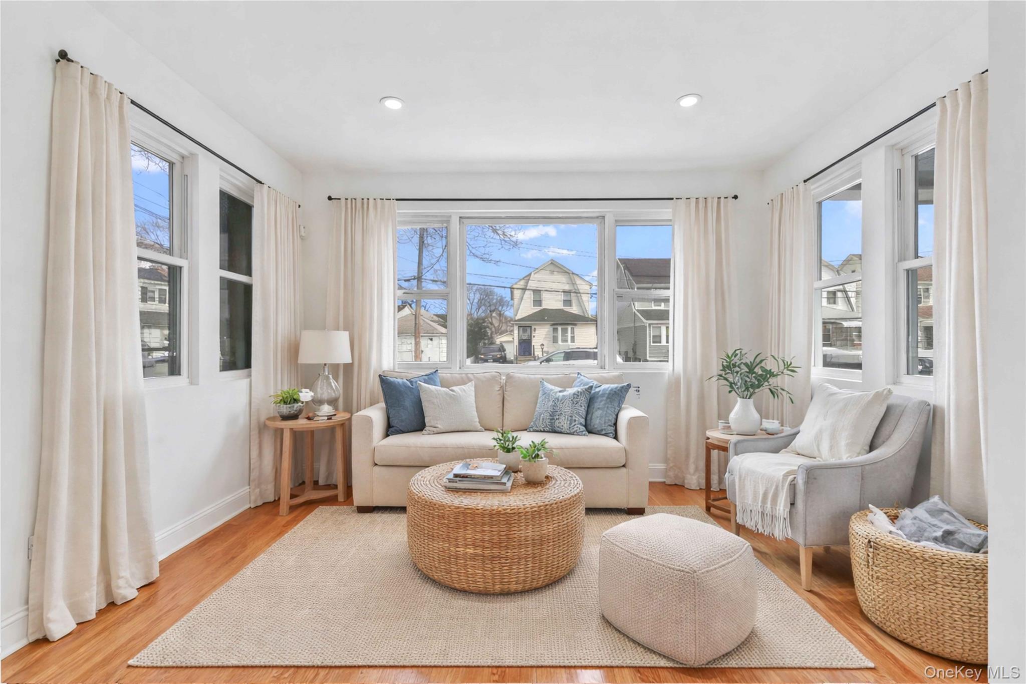 #20 photo, 122-14 191st Street, কুইন্‌স Springfield Gardens , NY 11413