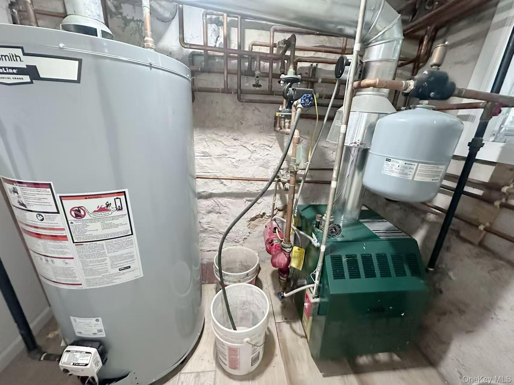 #14 photo, 74-25 64th Place, কুইন্‌স Ridgewood , NY 11385