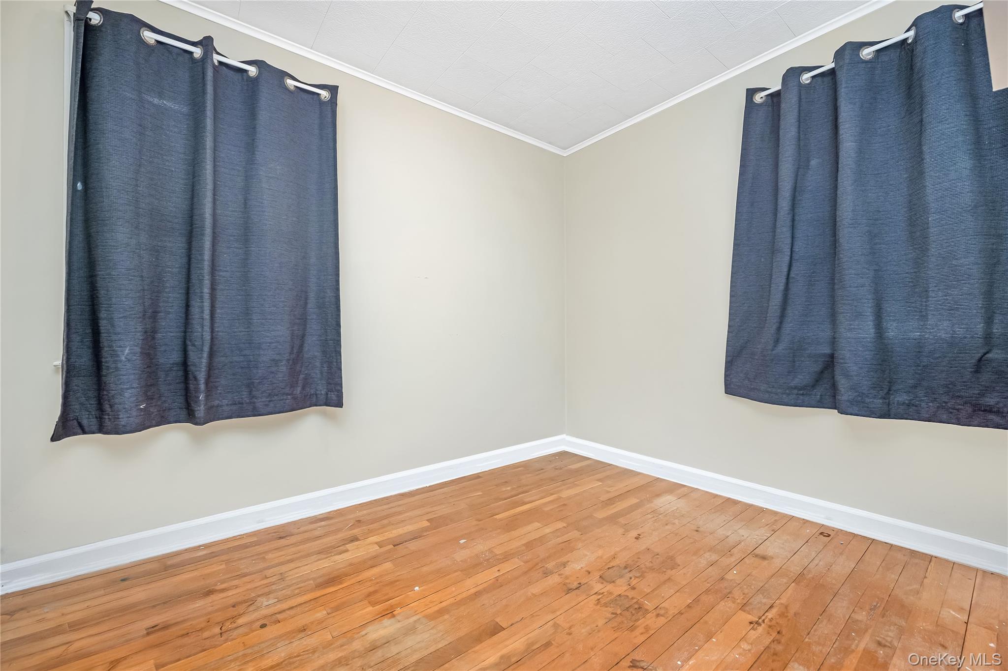 #17 photo, 2288 Jefferson Street, নাসাউ কাউন্টি East Meadow , NY 11554