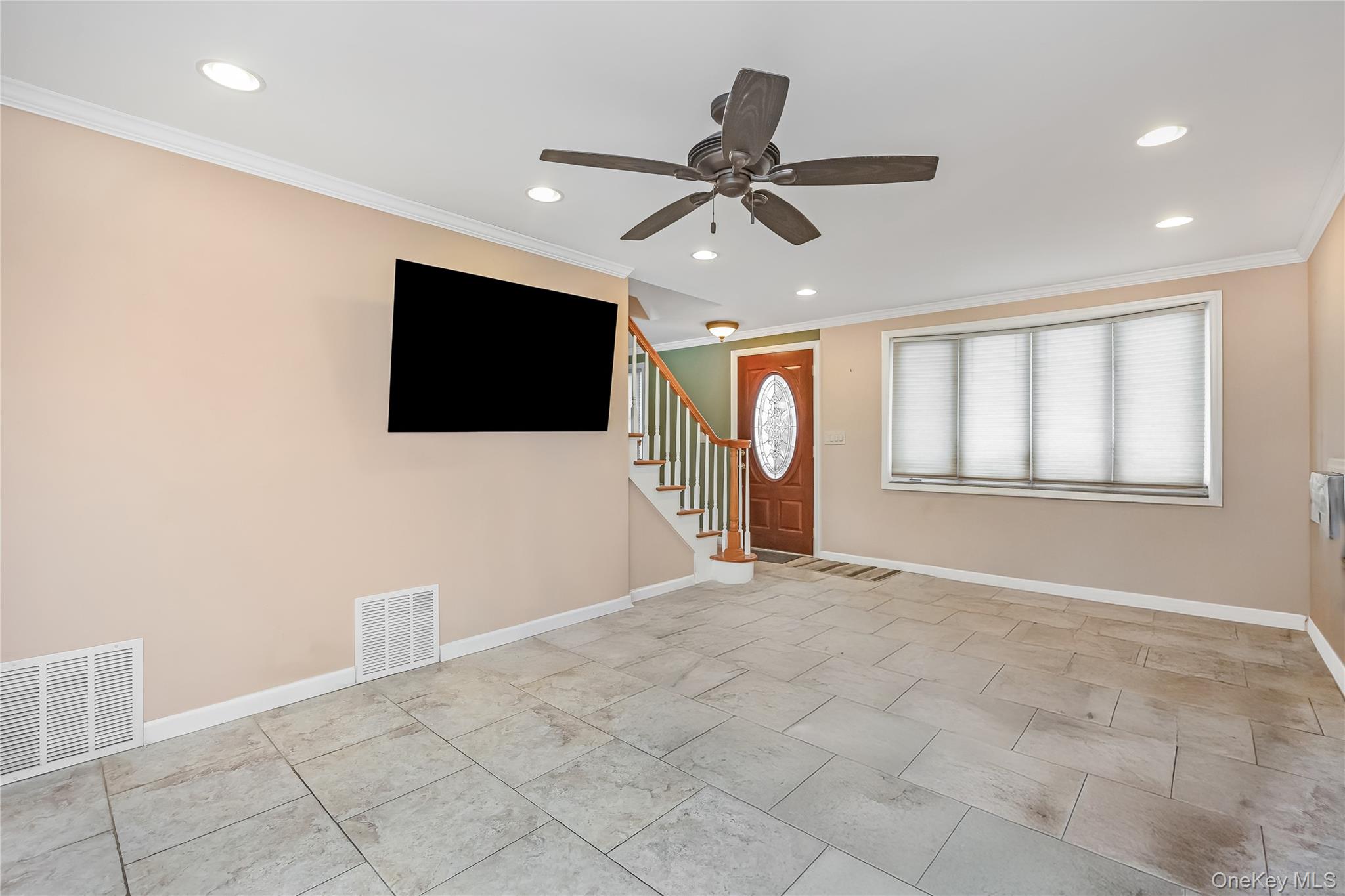 #6 photo, 2288 Jefferson Street, নাসাউ কাউন্টি East Meadow , NY 11554