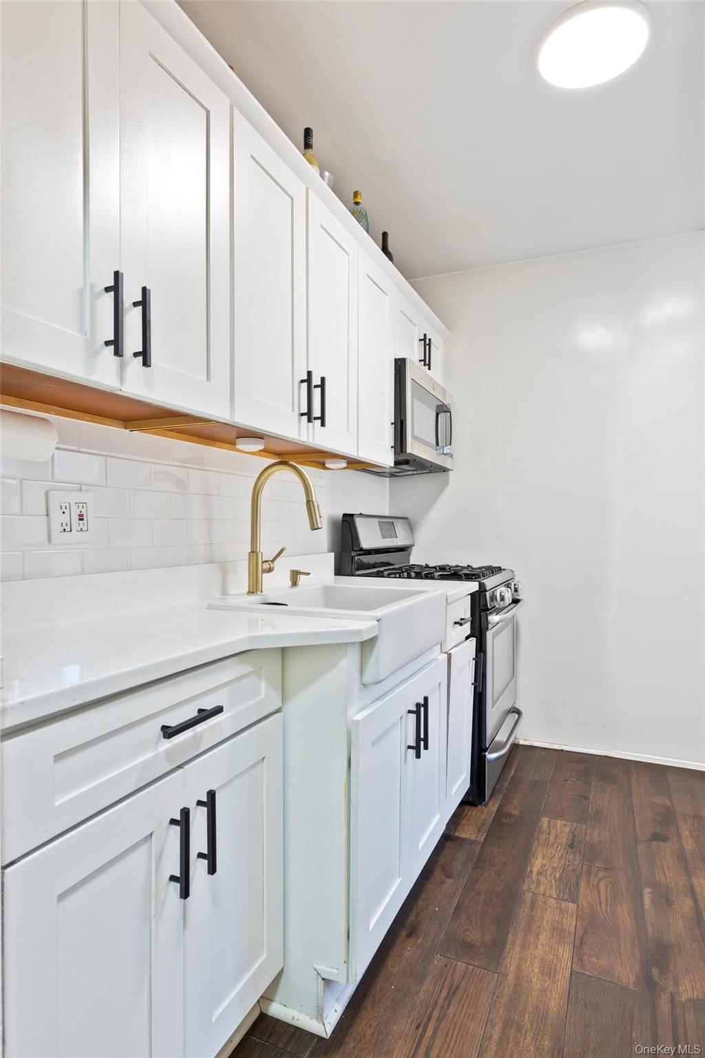 #3 photo, 5225 39th Road, কুইন্‌স Woodside , NY 11377