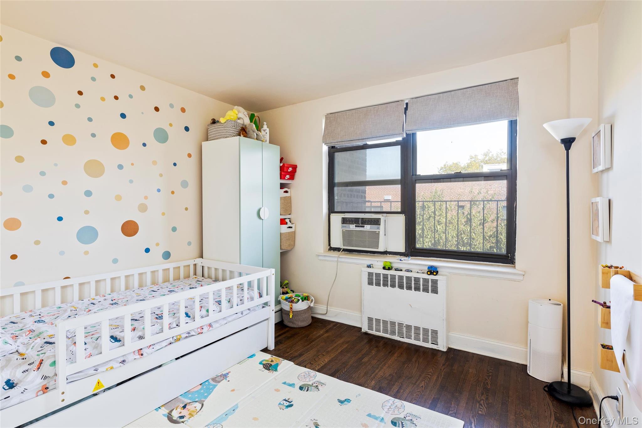 #7 photo, 5225 39th Road, কুইন্‌স Woodside , NY 11377