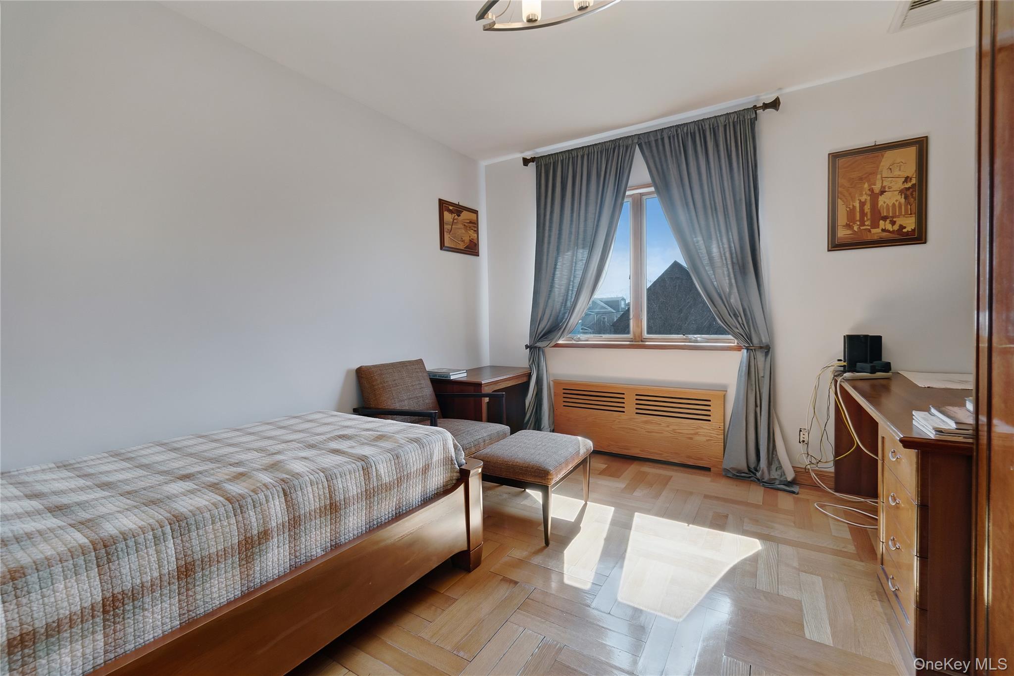 #15 photo, 418 Beach 145th Street, কুইন্‌স Neponsit , NY 11694