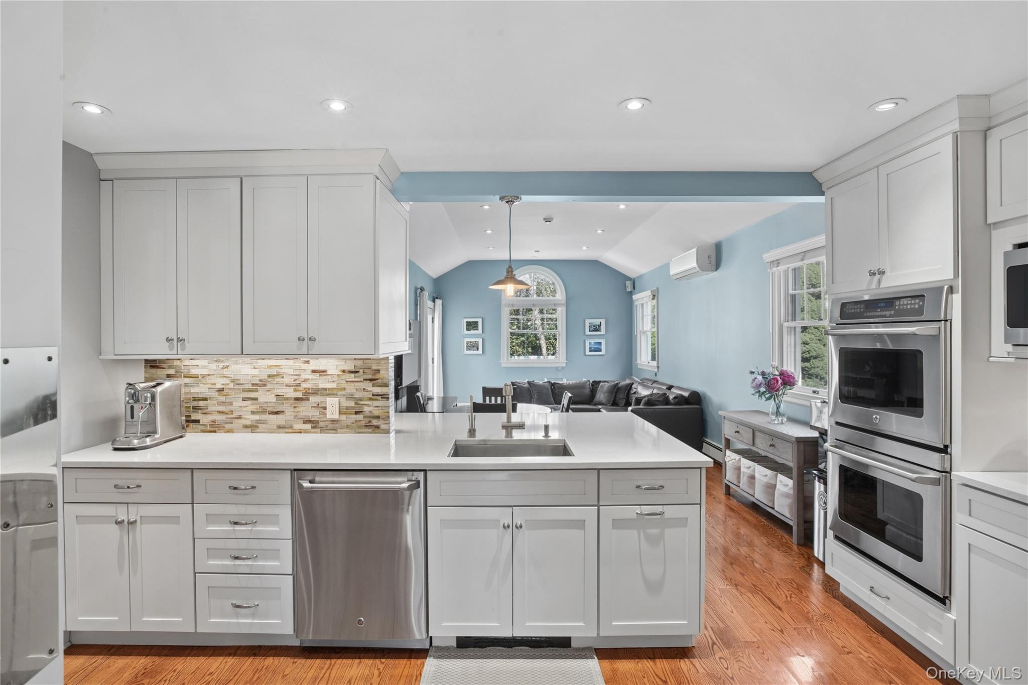 #12 photo, 103 Garden Street, 롱 아일랜드 Garden City , NY 11530