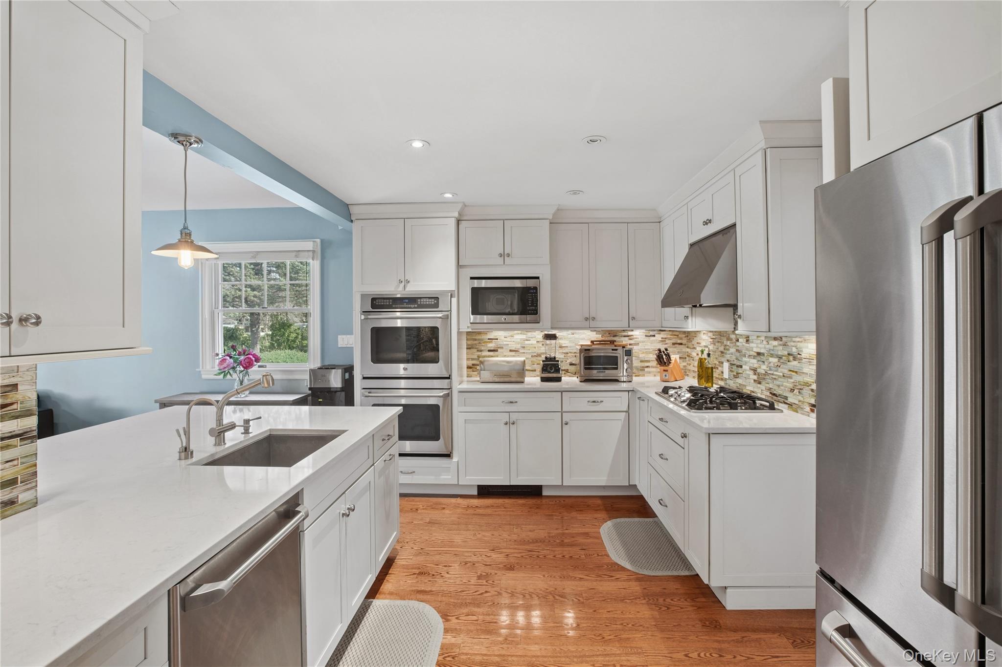 #13 photo, 103 Garden Street, 롱 아일랜드 Garden City , NY 11530