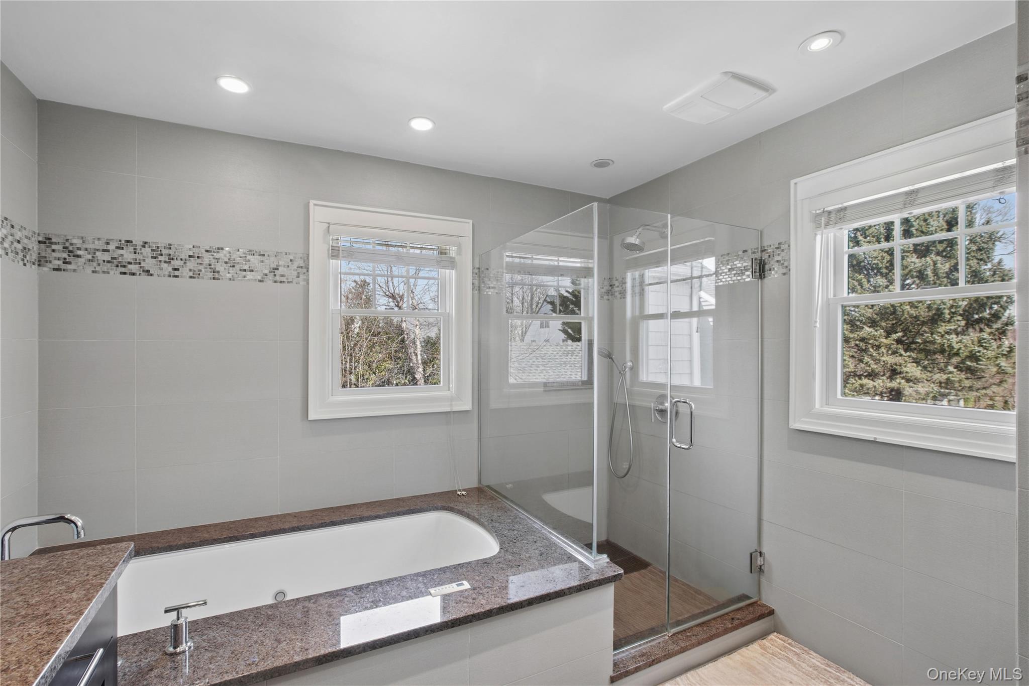 #20 photo, 103 Garden Street, 롱 아일랜드 Garden City , NY 11530