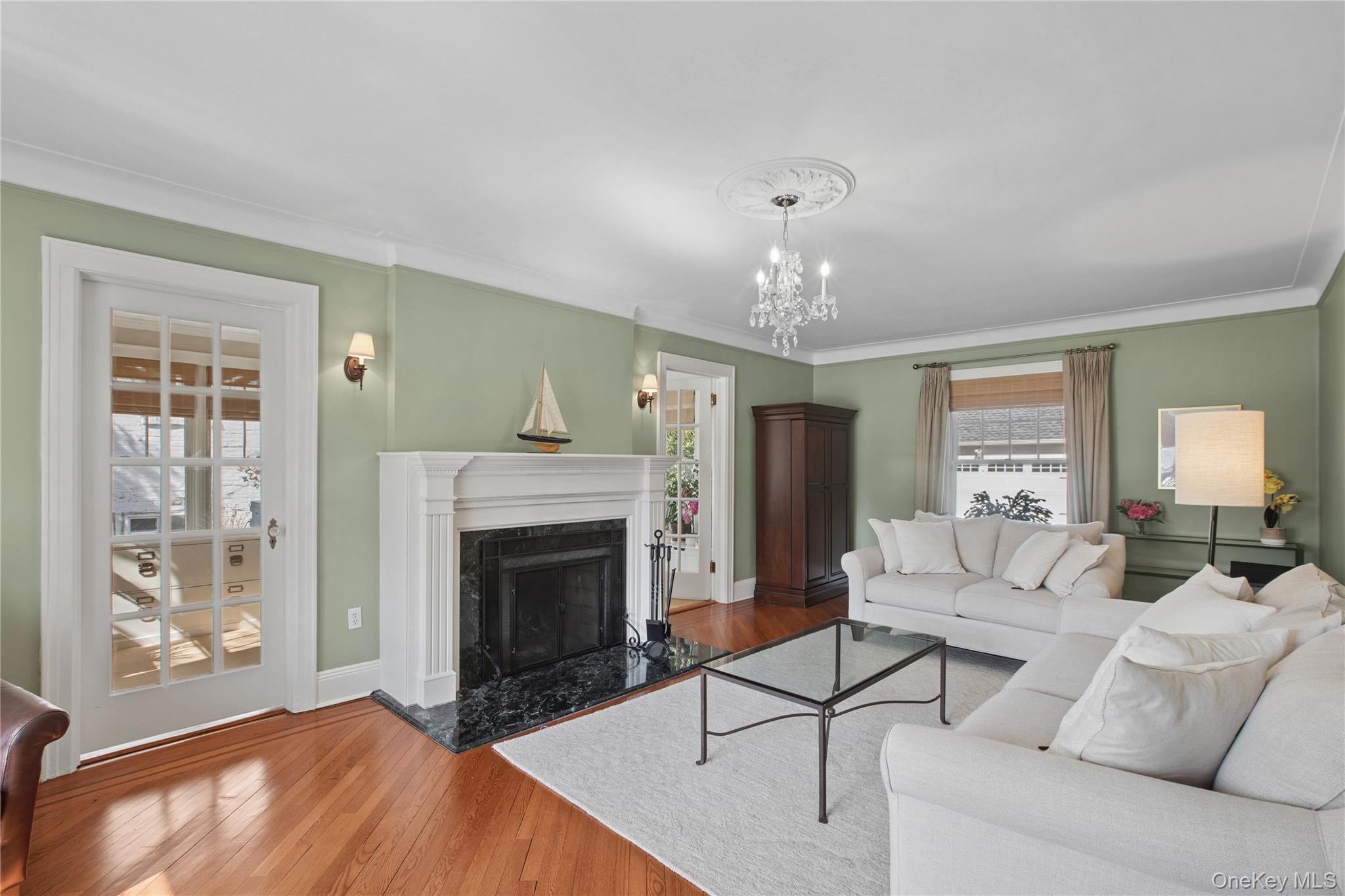 #8 photo, 103 Garden Street, 롱 아일랜드 Garden City , NY 11530