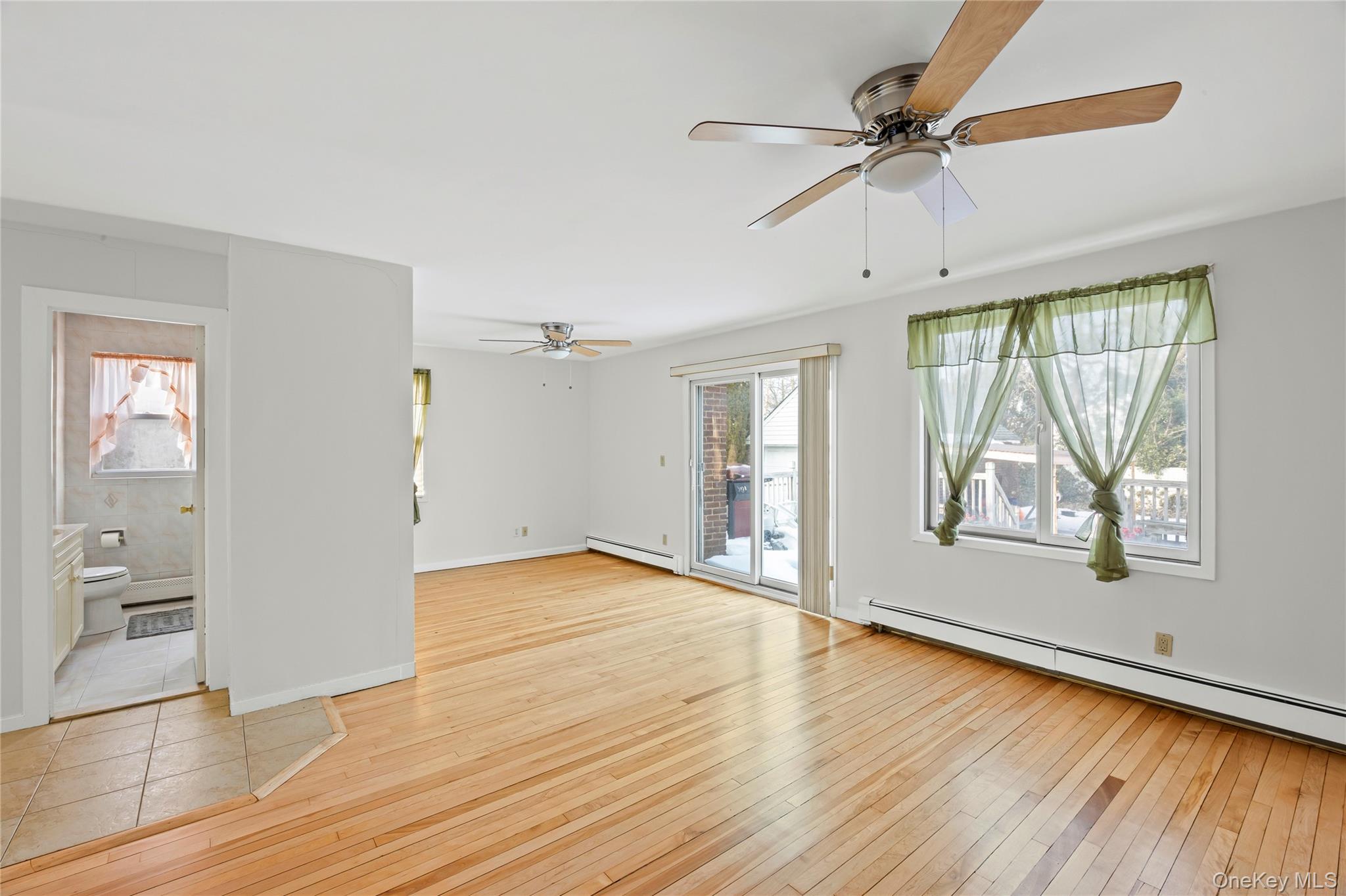 #11 photo, 39 Stewart Street, নাসাউ কাউন্টি Floral Park , NY 11001