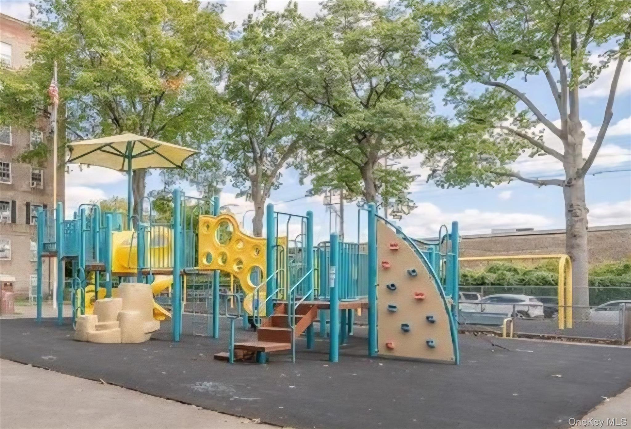 #11 photo, 56-07 31st, কুইন্‌স Woodside , NY 11377