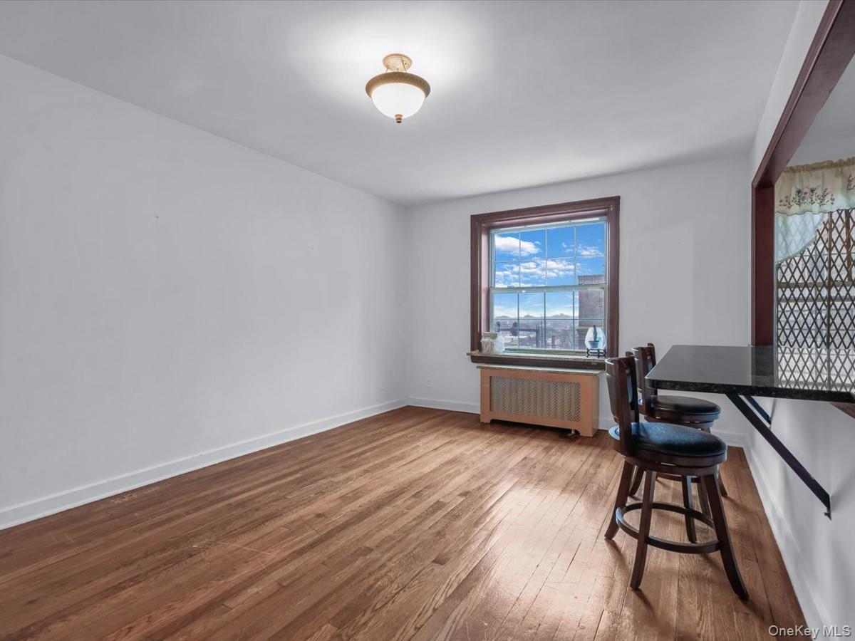 #7 photo, 56-07 31st, কুইন্‌স Woodside , NY 11377