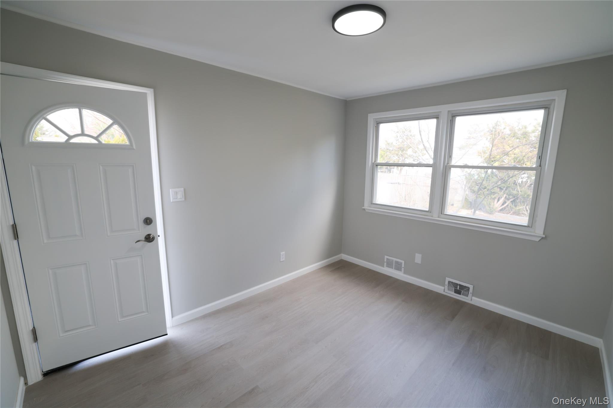 #20 photo, 131 IRA Road, নাসাউ কাউন্টি Syosset , NY 11791