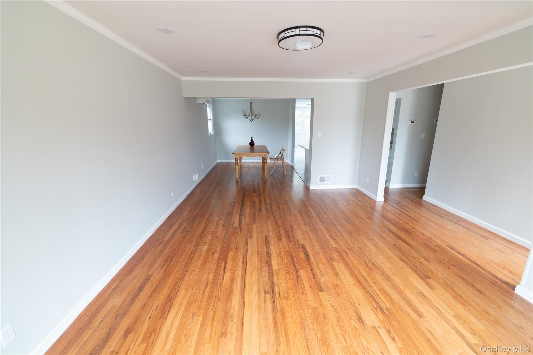 #6 photo, 131 IRA Road, নাসাউ কাউন্টি Syosset , NY 11791