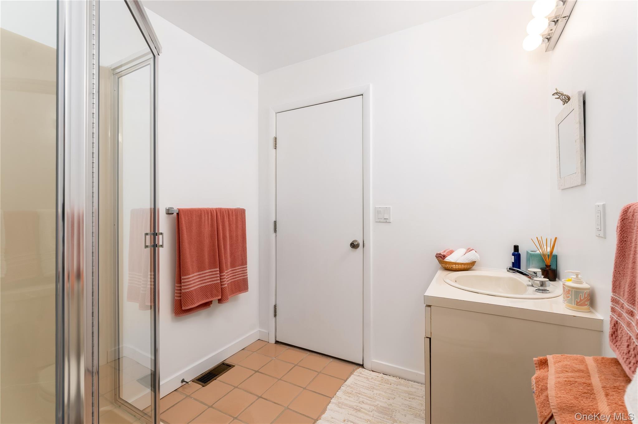 #17 photo, 785 The Strand, East Marion , NY 11939