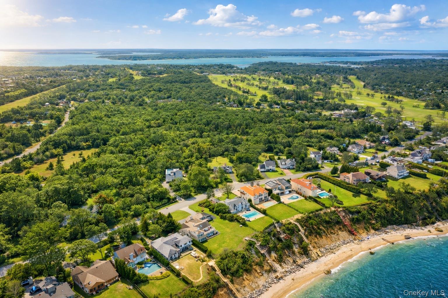 #20 photo, 785 The Strand, East Marion , NY 11939