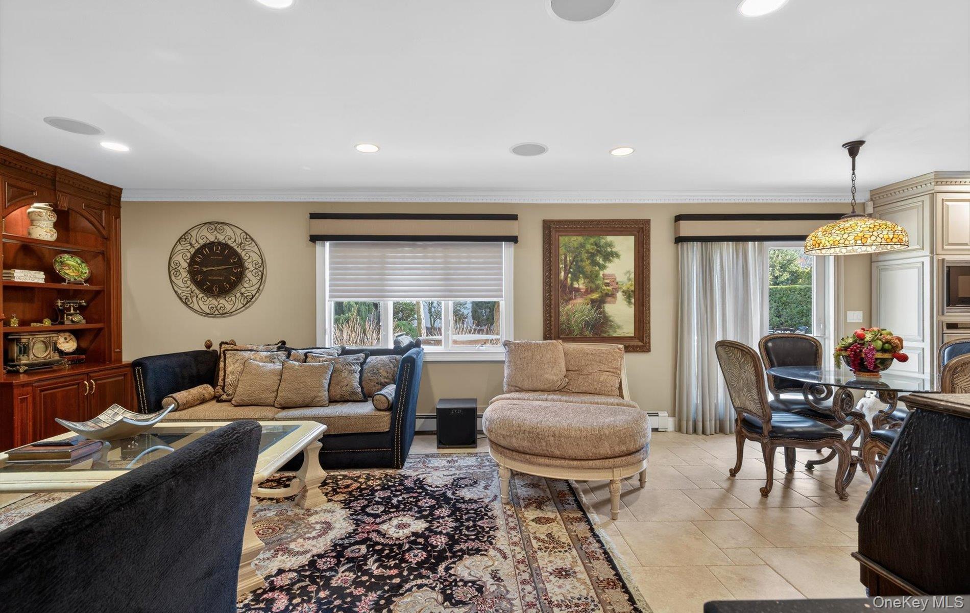 #18 photo, 18 Chardonnay Road, 롱 아일랜드 Commack , NY 11725