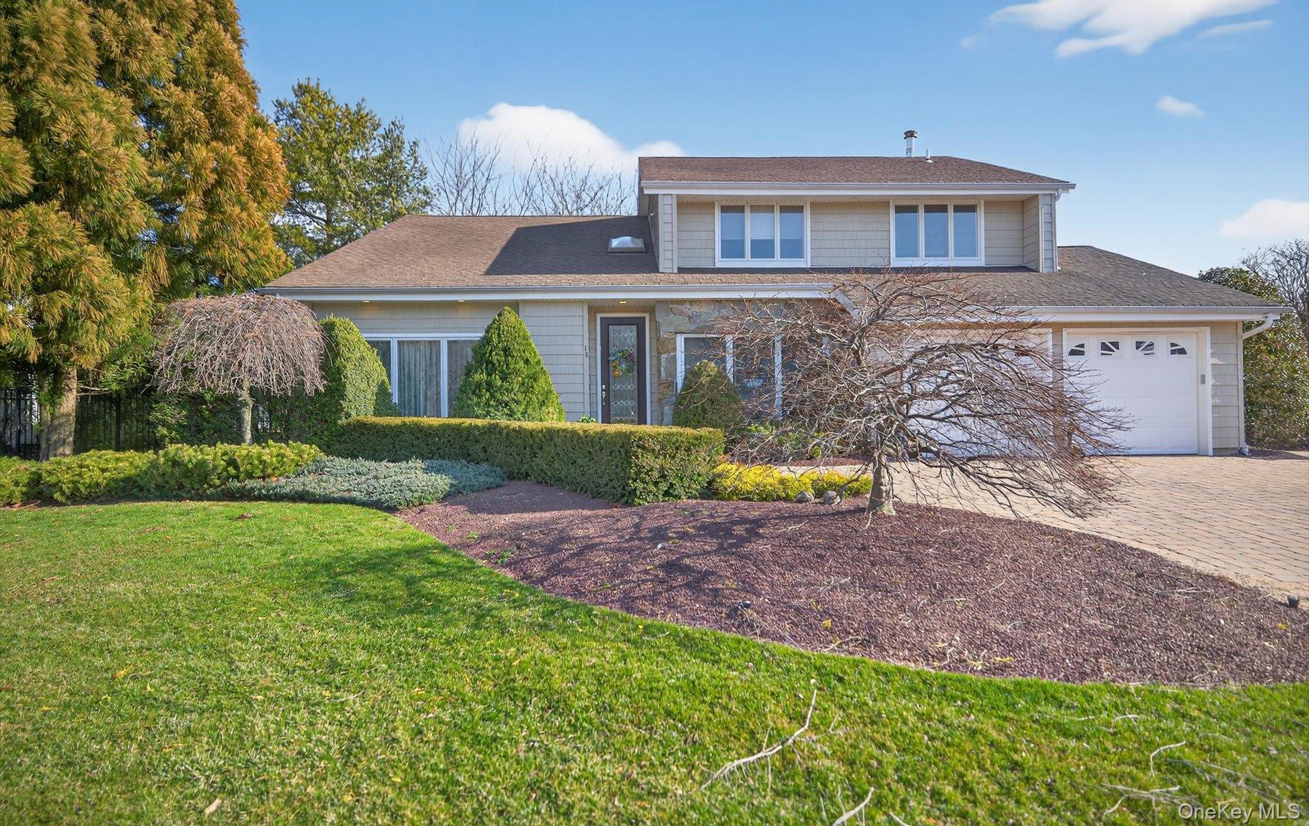 #4 photo, 18 Chardonnay Road, 롱 아일랜드 Commack , NY 11725