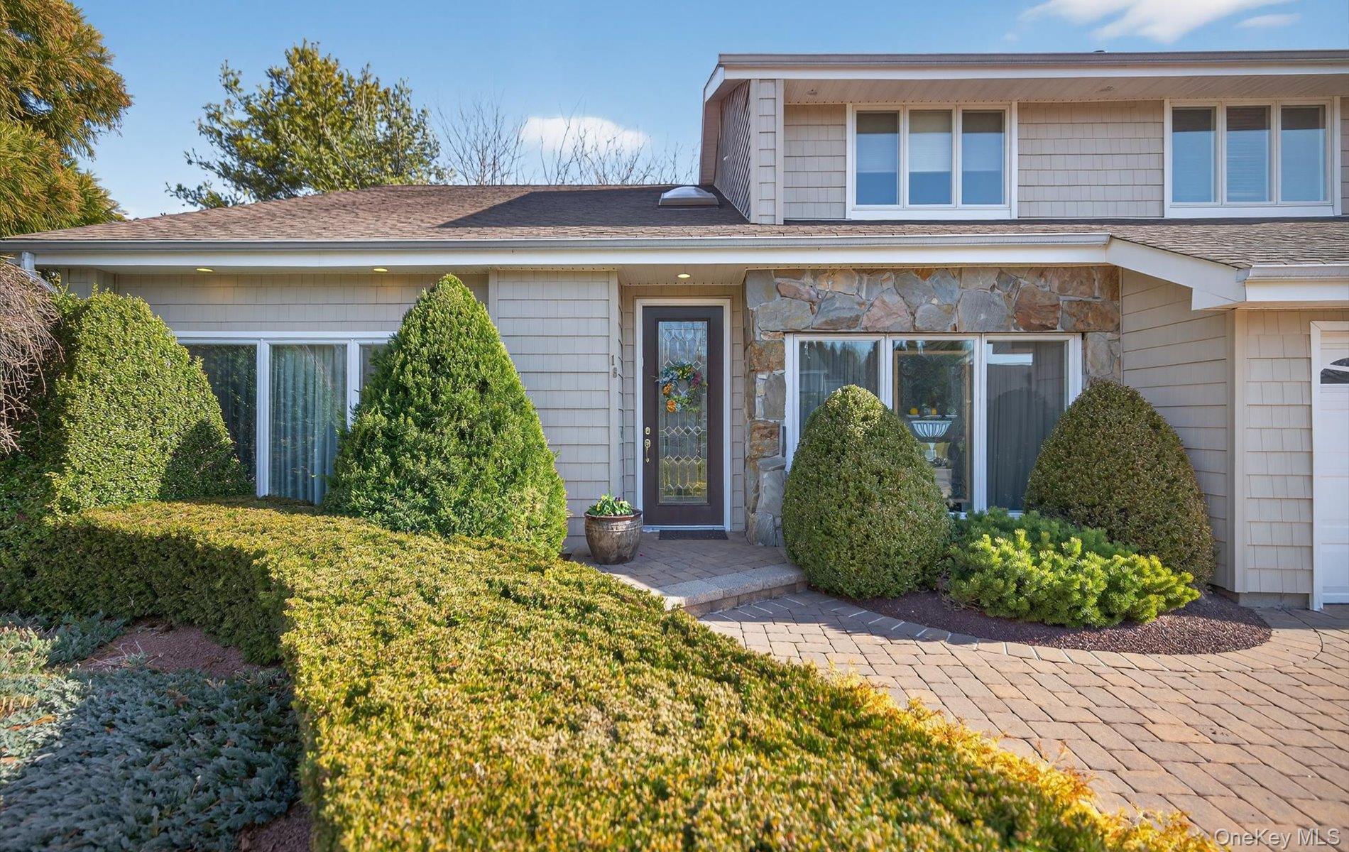 #5 photo, 18 Chardonnay Road, 롱 아일랜드 Commack , NY 11725