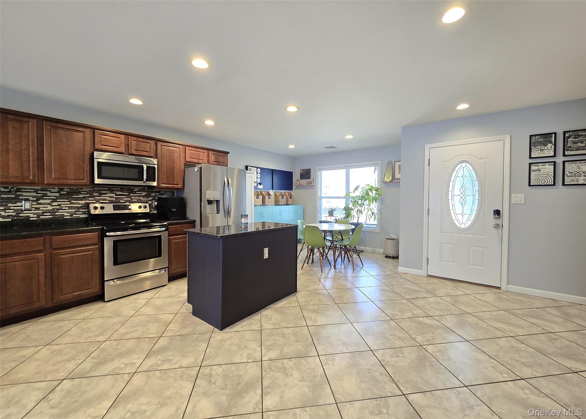 #10 photo, 28 Timber Trail Lane, সাফোক কাউন্টি Medford , NY 11763