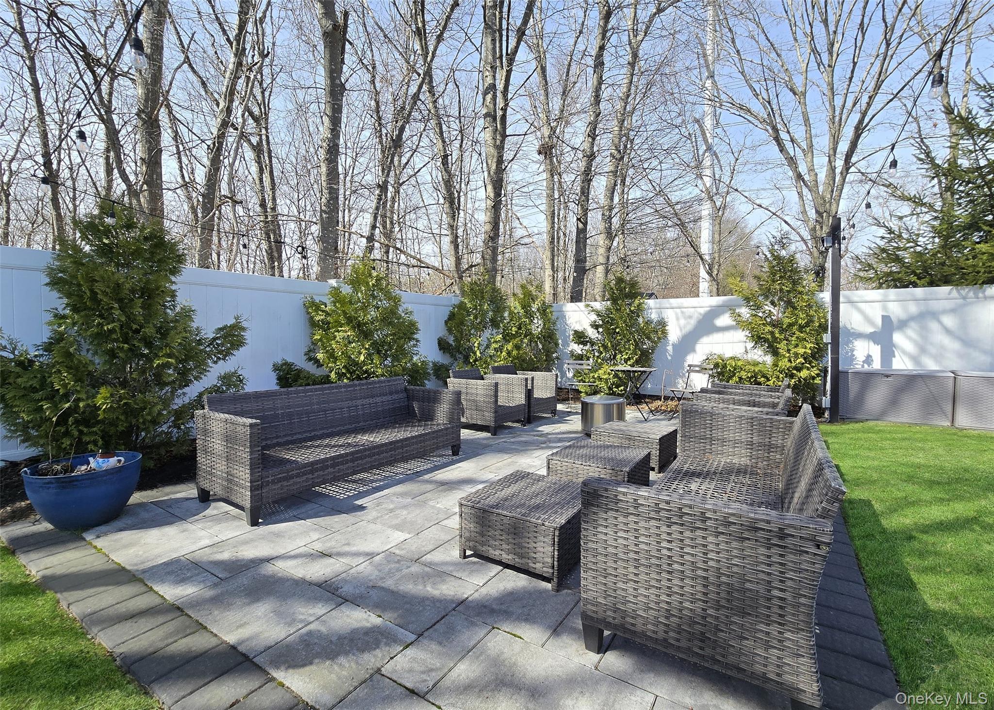 #4 photo, 28 Timber Trail Lane, সাফোক কাউন্টি Medford , NY 11763