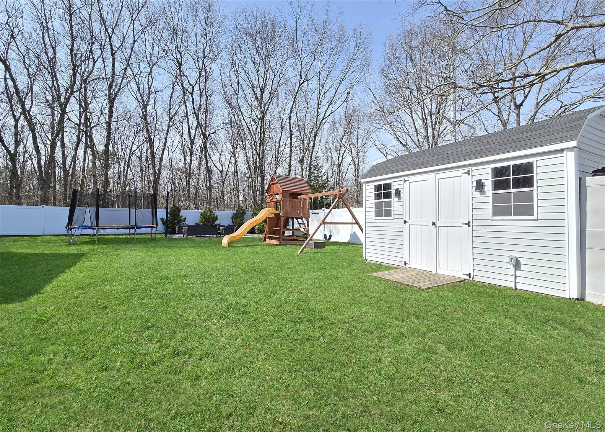 #5 photo, 28 Timber Trail Lane, সাফোক কাউন্টি Medford , NY 11763