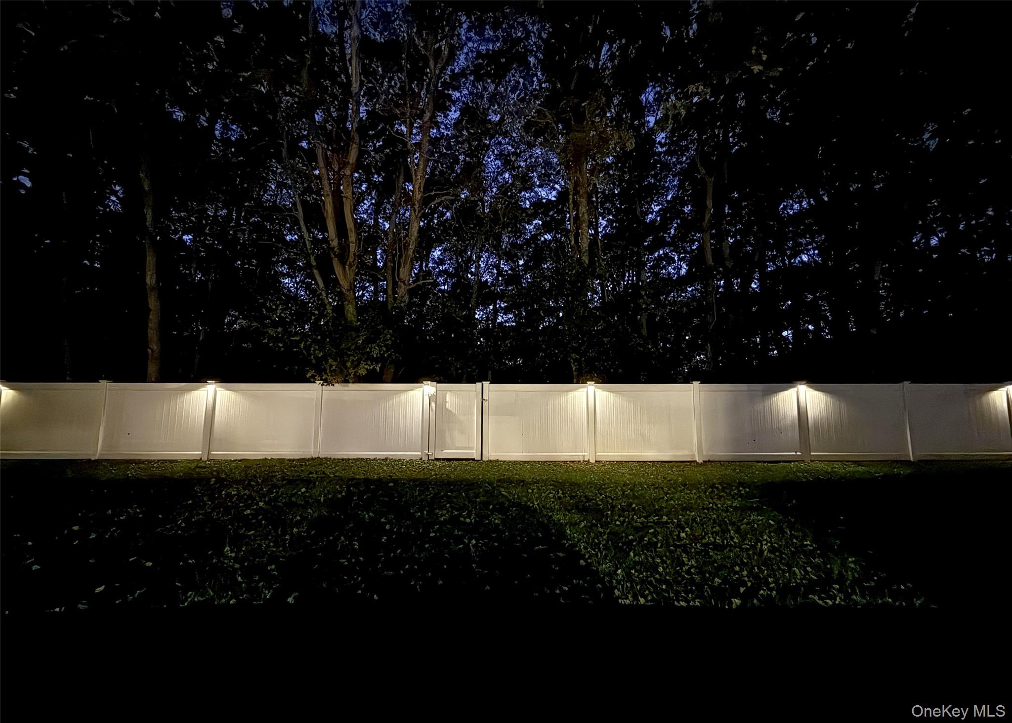 #7 photo, 28 Timber Trail Lane, সাফোক কাউন্টি Medford , NY 11763