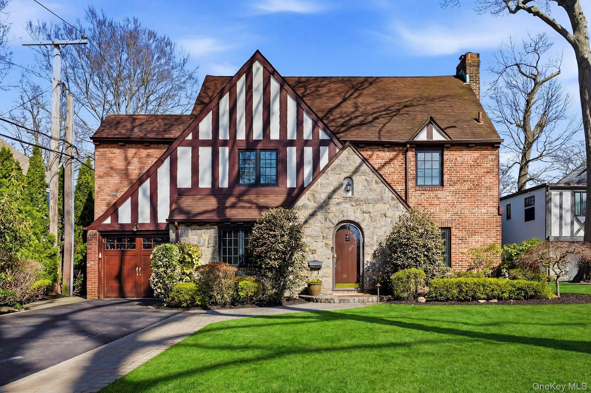 #1 photo, 106 Thayer Road, নাসাউ কাউন্টি Manhasset , NY 11030