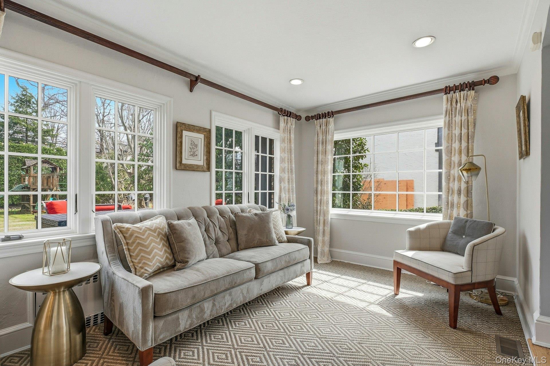 #12 photo, 106 Thayer Road, 长岛 曼哈塞特 Manhasset , NY 11030