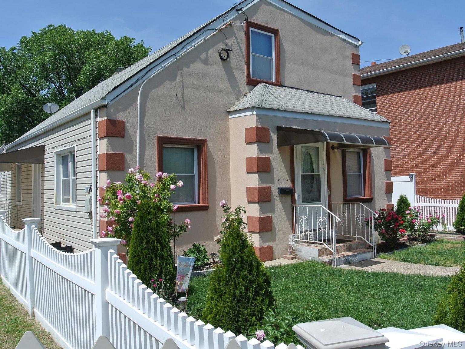 #1 photo, 241-07 147th Avenue, কুইন্‌স Rosedale , NY 11422