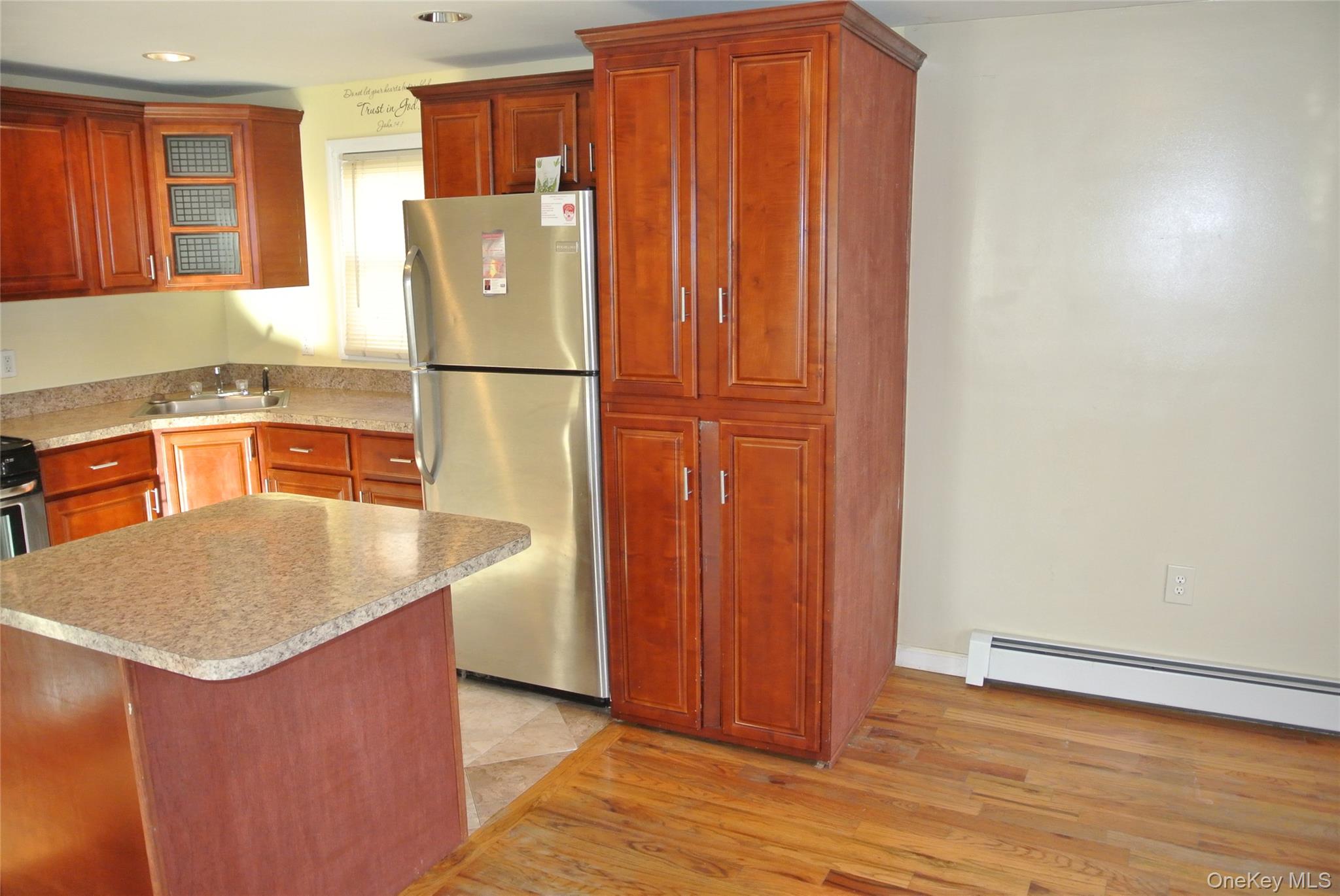 #2 photo, 241-07 147th Avenue, কুইন্‌স Rosedale , NY 11422