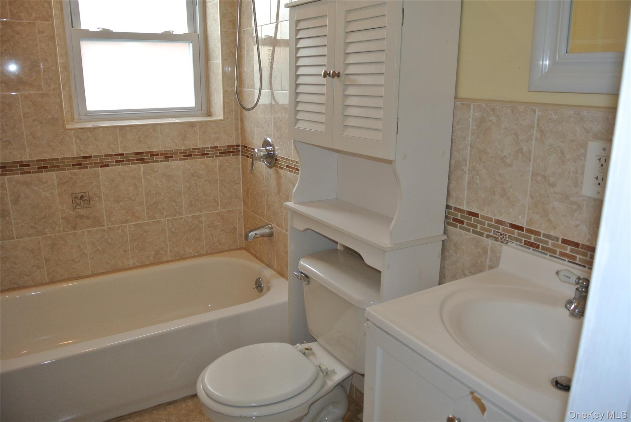 #9 photo, 241-07 147th Avenue, কুইন্‌স Rosedale , NY 11422