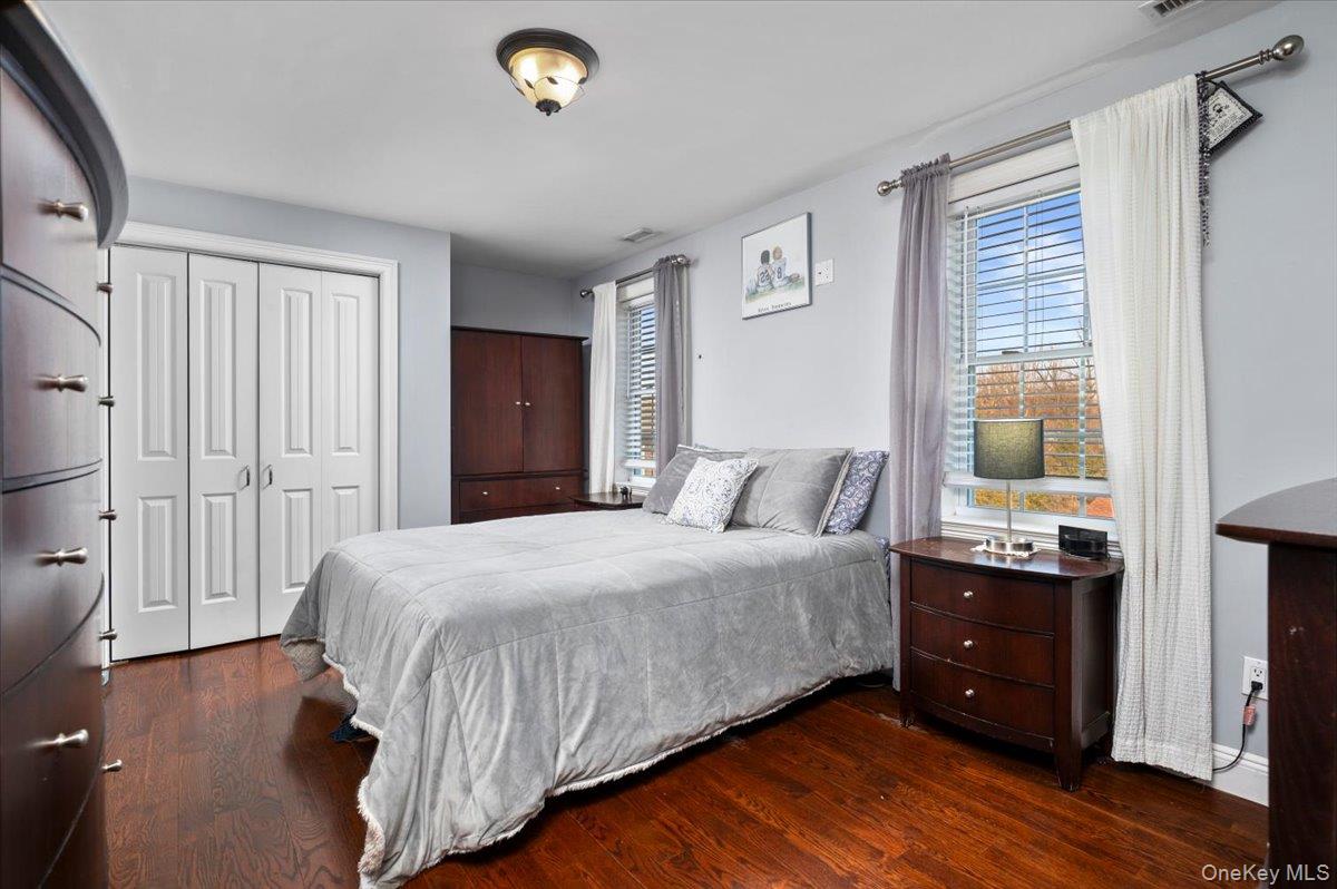 #19 photo, 50 Stewart Place, Eastchester , NY 10709